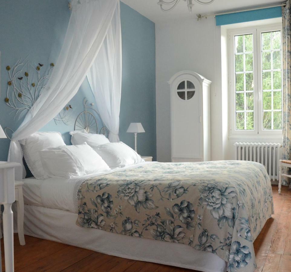 Le Manoir De Sanilhac Bed & Breakfast Notre-Dame-de-Sanilhac Eksteriør bilde